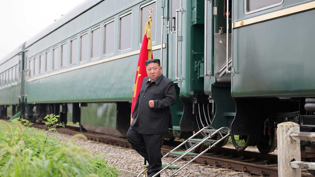 ট্রেনে সীমান্ত পেরিয়ে চীনে গেলেন কিম, যোগ দেবেন সামরিক কুচকাওয়াজে