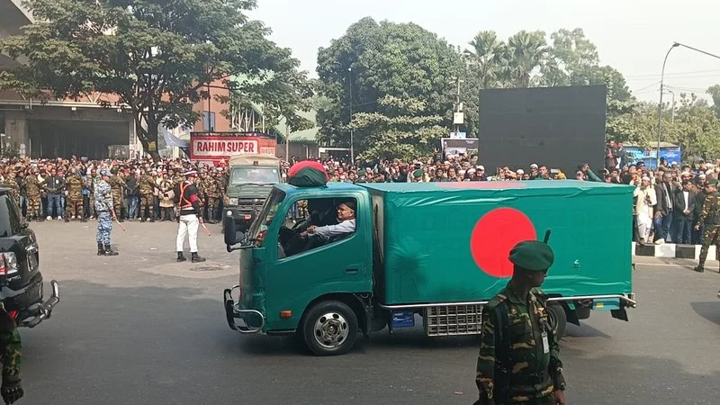 মানিক মিয়া অ্যাভিনিউয়ে খালেদা জিয়ার মরদেহ, ২টায় জানাজা