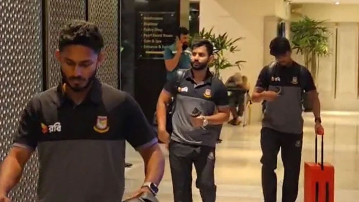 পাকিস্তান পৌঁছেছে টাইগারদের দ্বিতীয় বহর