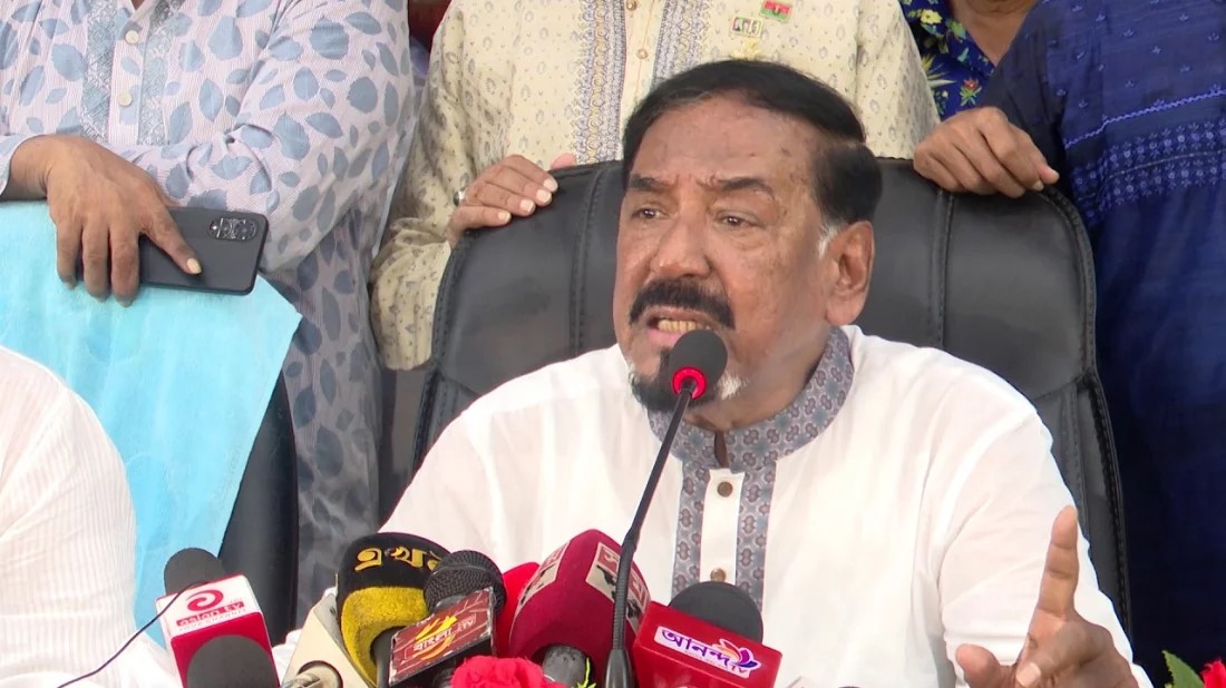 মুক্তিযুদ্ধের মাধ্যমে রচিত সংবিধানকে মিথ্যা প্রমাণের চেষ্টা চলছে: মেজর হাফিজ