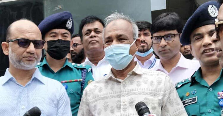 মালয়েশিয়া থেকে ফেরত আসা কেউ জঙ্গি নয় : স্বরাষ্ট্র উপদেষ্টা