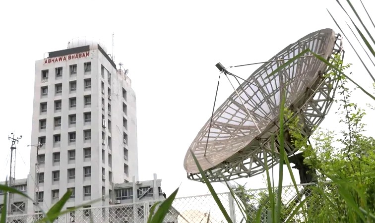 সাগরে লঘু চাপের পূর্বাভাস,বৃষ্টি ও শিলাবৃষ্টির সম্ভাবনা