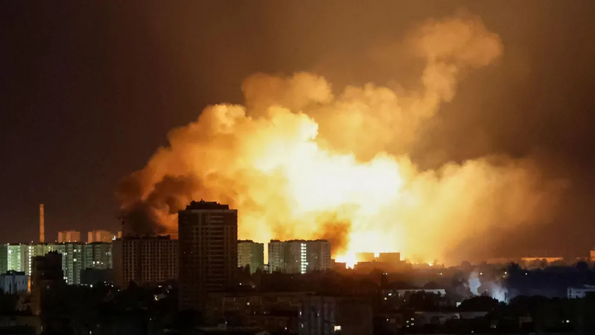 ইউক্রেনের আকাশে রাশিয়ার সর্ববৃহৎ হামলা