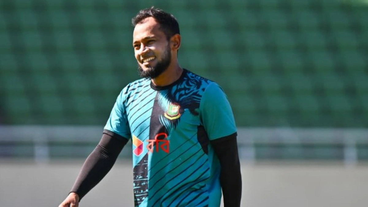 দুবাইতে তাপমাত্রা মাইনাস ৪০ ডিগ্রি নয়, মুশফিকের মজার মন্তব্য
