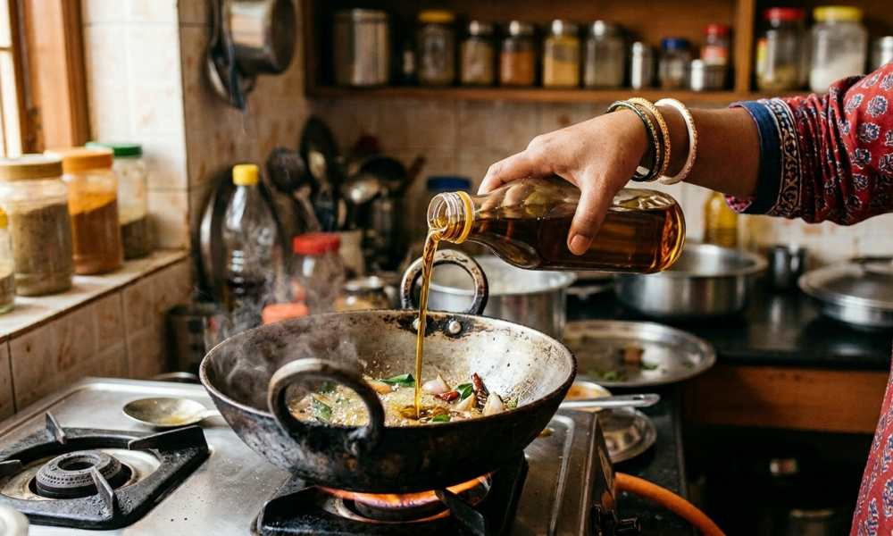 দিনে কতটা তেল খাওয়া নিরাপদ?