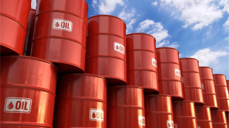 হরমুজ প্রণালী নিয়ে ট্রাম্পের আলটিমেটামের পর বাড়ল জ্বালানি তেলের দাম