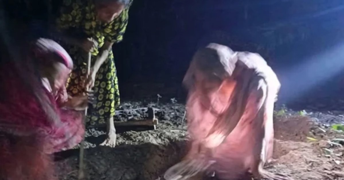 মানিক পশারীকে গোপনে দাফন, গার্ড অব অনার বিতর্কে জটিলতা