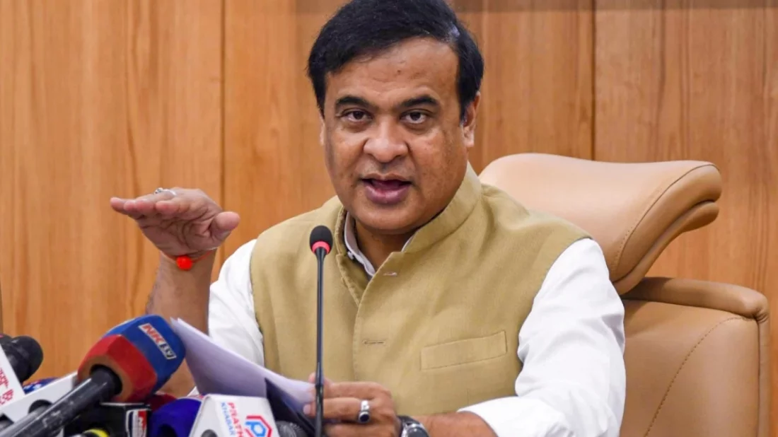 ‘আমার সোনার বাংলা’ গাওয়া নিয়ে আসামে তীব্র বিতর্ক, কংগ্রেস নেতাদের বিরুদ্ধে রাষ্ট্রদ্রোহ মামলা