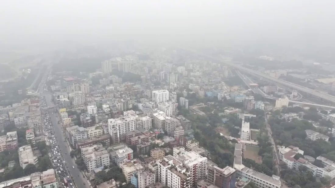 ঈদে ফাঁকা ঢাকা,তবু বাতাসে নেই স্বস্তি— দূষিত শহরের তালিকায় তৃতীয়