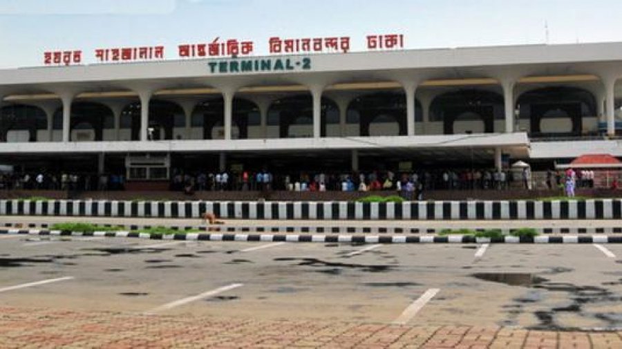 বিমানবন্দরে সাংবাদিকদের সঙ্গে দুর্ব্যবহার, এনসিপির সংবাদ সম্মেলন বর্জন