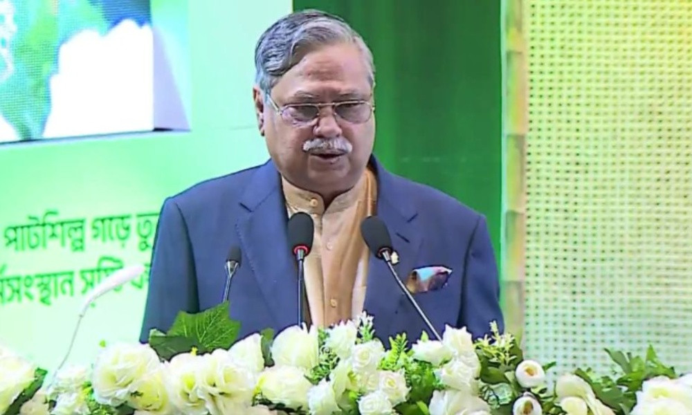 হাজারো প্রাণের বিনিময়ে গণতন্ত্রের ধারায় ফিরেছে দেশ : রাষ্ট্রপতি