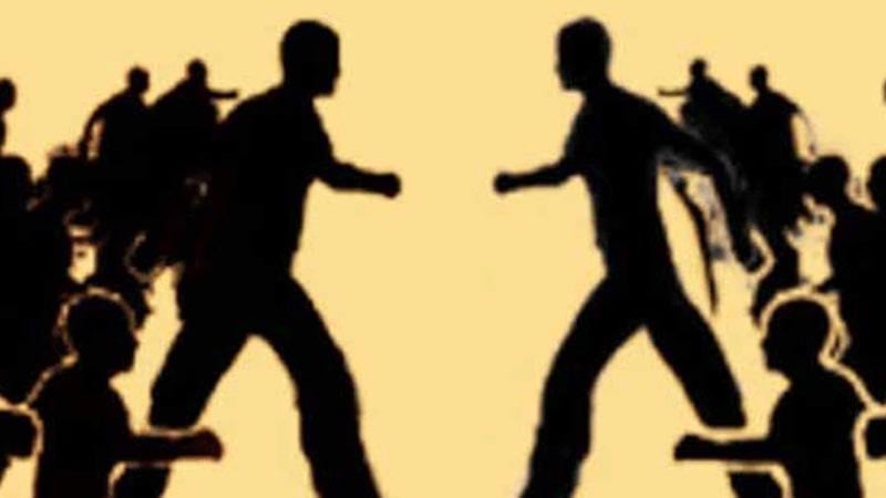 জেনেভা ক্যাম্পে দুই পক্ষের মারামারির সময় ‘ককটেল’ বিস্ফোরণে তরুণ নিহত