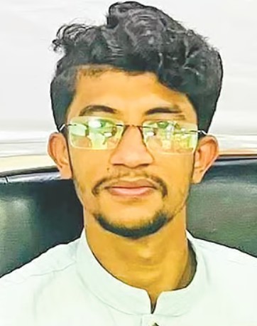 গুলশানে চাঁদা নিতে গিয়ে ধরা পড়া বৈষম্যবিরোধী নেতার বাসা থেকে ৩ লাখ টাকা উদ্ধার