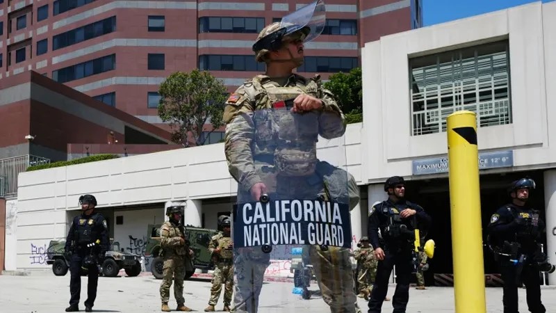 লস অ্যাঞ্জেলেসে কারফিউ জারি