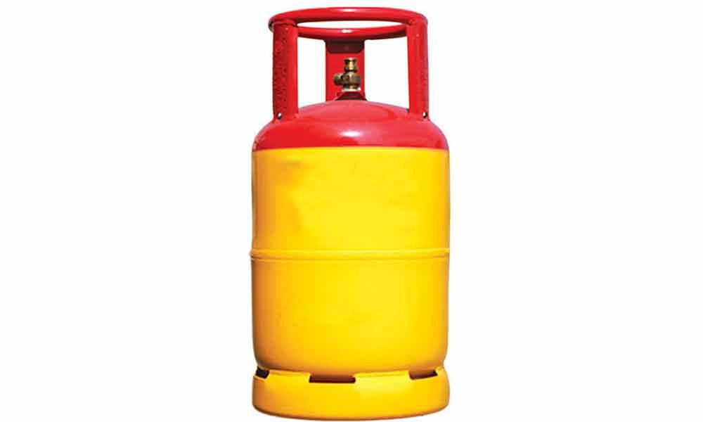 আরো দাম বাড়ল এলপিজির