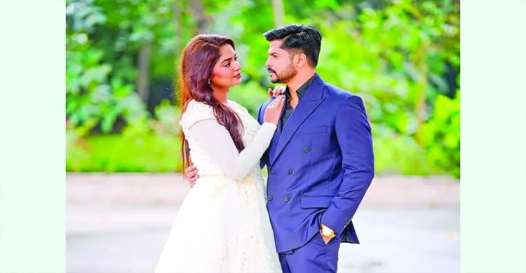 নিলয়-হিমির নাটক ‘প্রথম প্রেমের গল্প’ নকলের অভিযোগে অভিযুক্ত