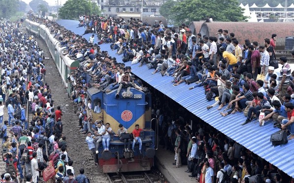 সুবর্ণ-সোনার বাংলাসহ ১০ ট্রেনের সময় পরিবর্তন