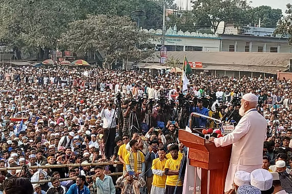 সবাইকে নিয়ে ঐক্যবদ্ধ হয়ে দেশকে এগিয়ে নিতে চাই: জামায়াতের আমির