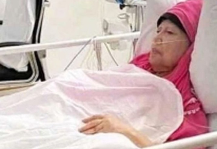 কথা বলেছেন খালেদা জিয়া, তবে এখনও কাটেনি সংকট