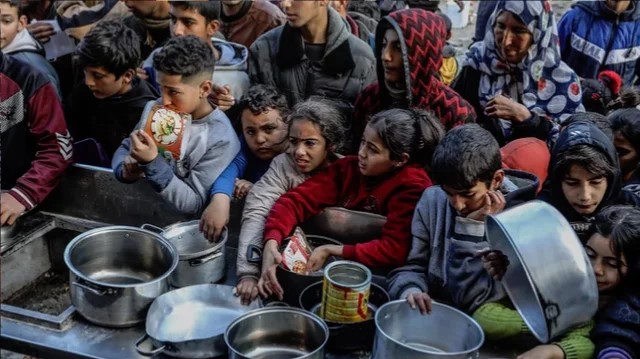 ইসরায়েলি অবরোধে গাজায় অনাহারে ৩২৬ জনের মৃত্যু, মৃত্যুঝুঁকিতে ১৪ হাজার শিশু