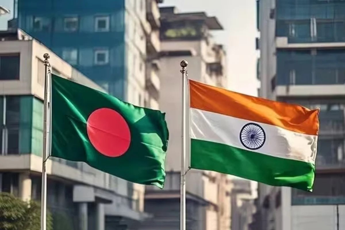 বাংলাদেশ থেকে স্থলপথে ৯ পণ্যের আমদানিতে ভারতের নিষেধাজ্ঞা