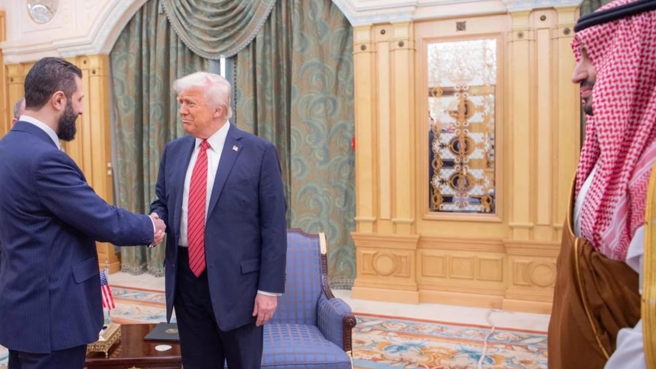 সিরিয়ার ওপর সব ধরনের নিষেধাজ্ঞা তুলে নিয়েছে যুক্তরাষ্ট্র