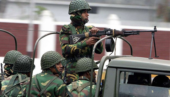 সেনা কর্মকর্তাদের ম্যাজিস্ট্রেসি ক্ষমতার মেয়াদ বাড়ল