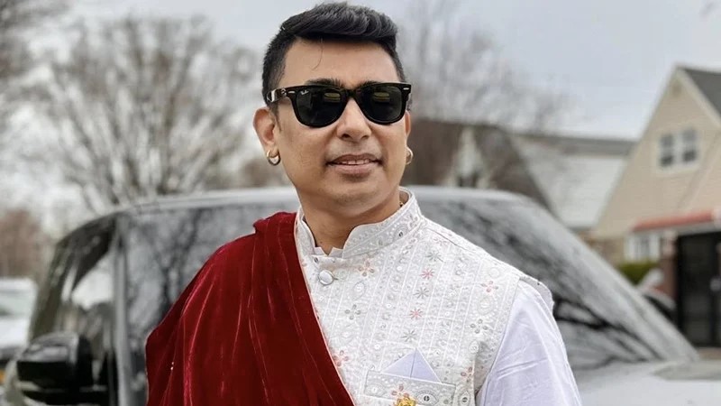 ডিগবাজিতে চমক, নতুন কাজের ঘোষণা দিলেন জায়েদ খান