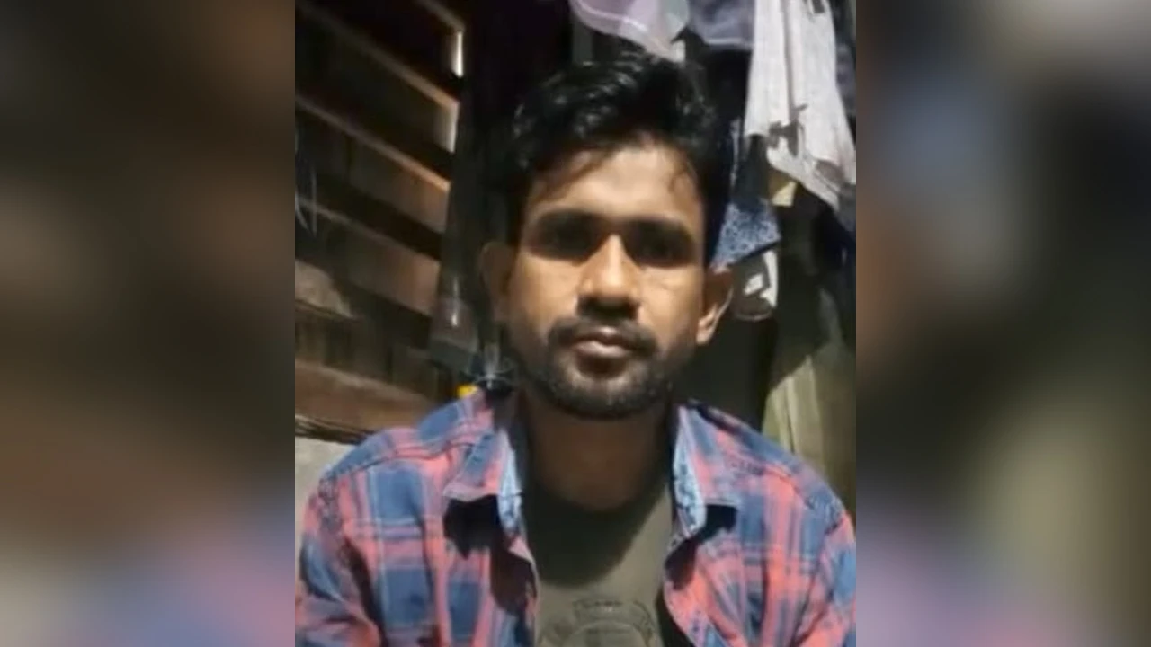 পাঁচবিবিতে অটোভ্যানচালককে কুপিয়ে হত্যা, সেতুর পাশে মিলল রক্তাক্ত লাশ