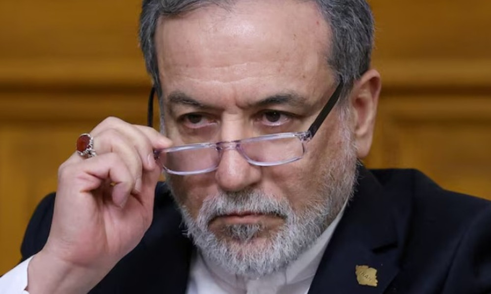 সংকট সমাধানে কূটনীতির পথেই ইরান