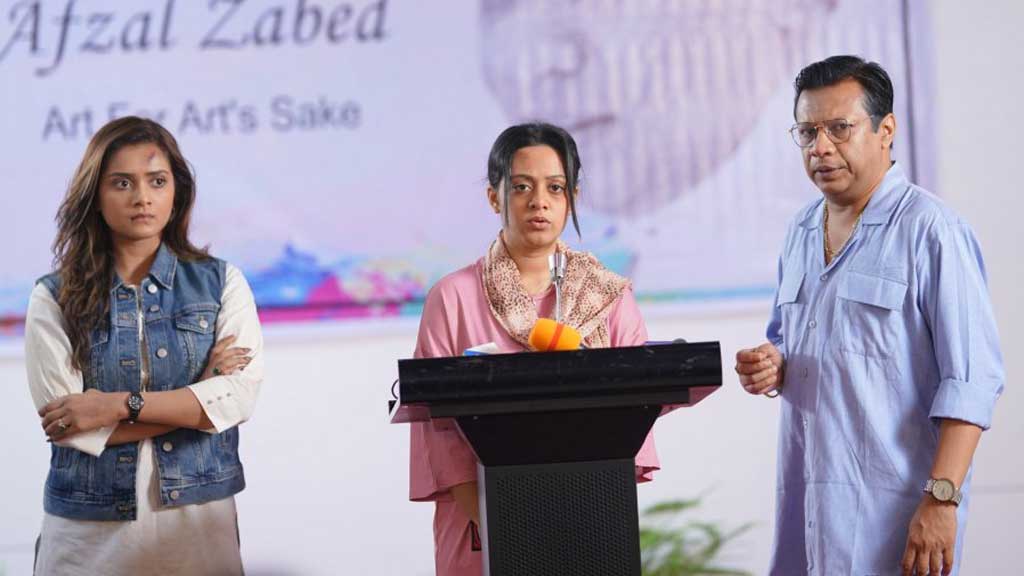 ঈদে আসছে ‘হাইড অ্যান্ড সিক’, ভিন্নধর্মী চরিত্রে দীঘি