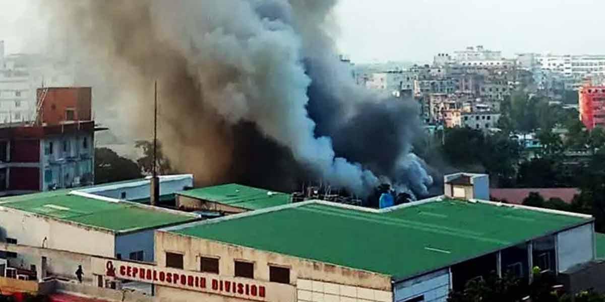ইবনে সিনা ফার্মাসিউটিক্যালের আগুন নিয়ন্ত্রণে এসেছে
