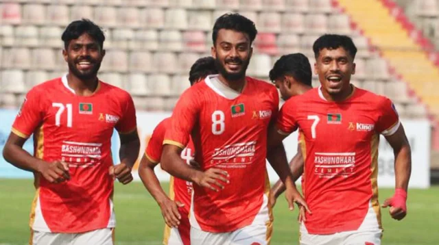 বসুন্ধরা কিংসের দাপুটে জয় সিটি ক্লাবের বিরুদ্ধে