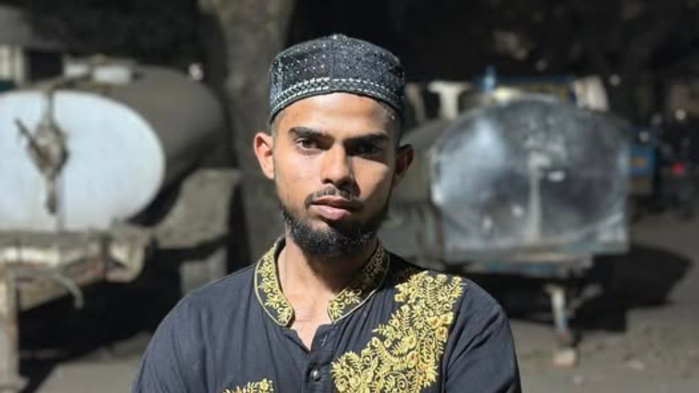 এক কলঙ্কময় রাত থেকে রক্ষা পেয়েছে ঢাবি