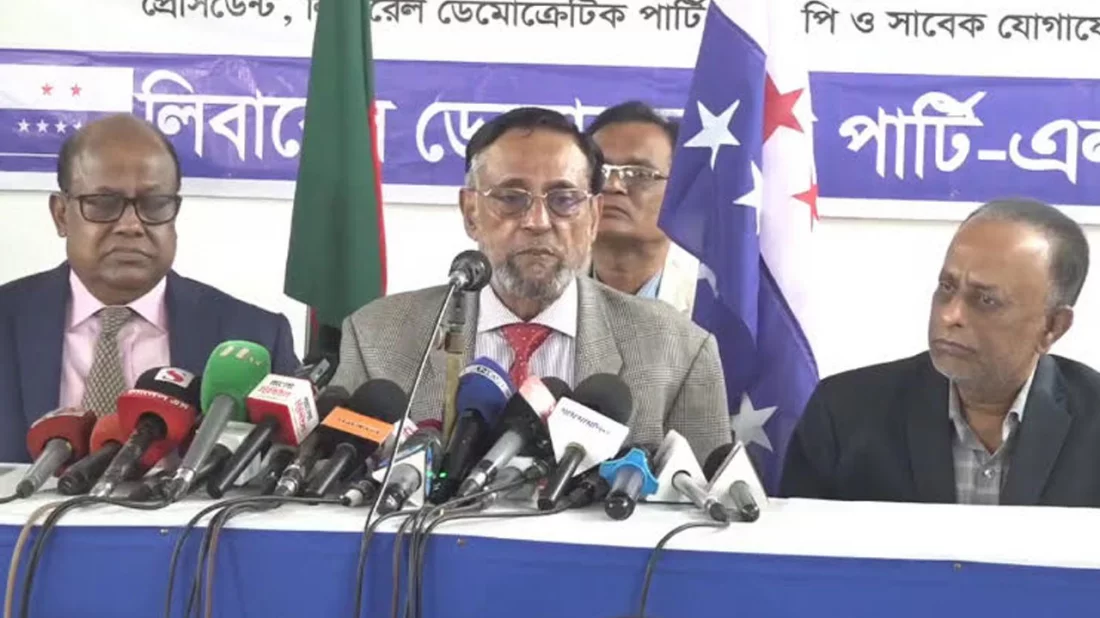 যথা সময়ে নির্বাচন না হলে অন্তর্বর্তী সরকারকেও পালাতে হবে: কর্নেল অলি