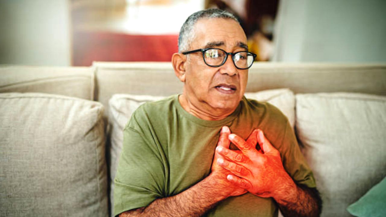 কার্ডিয়াক অ্যারেস্ট: এক সেকেন্ডের গুরুত্ব