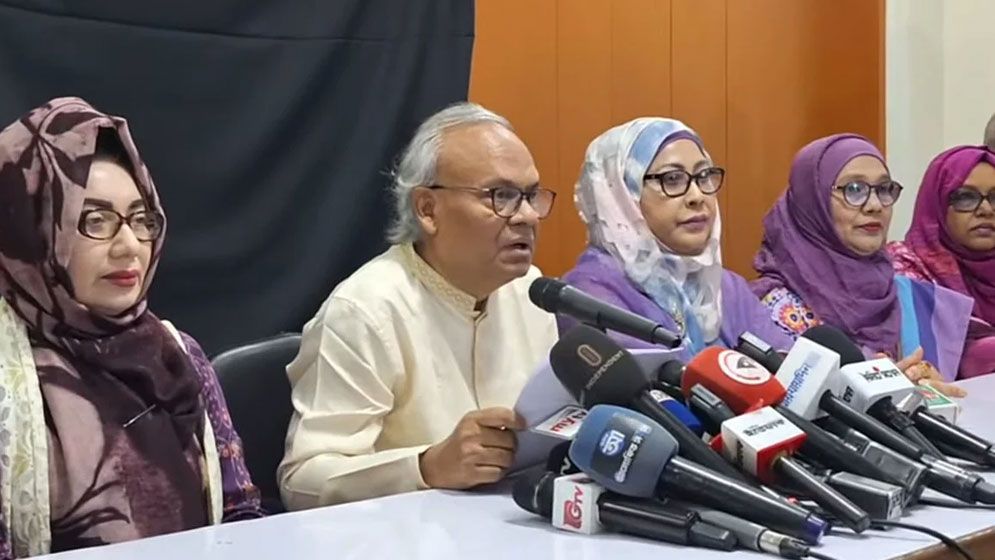 নিরাপত্তাহীনতায় ভুগছেন দেশের নারীরা: রুহুল কবির রিজভী