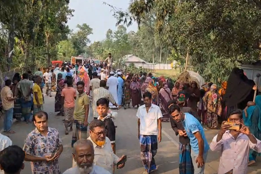 কুড়িগ্রামে ট্রাক-অটোরিকশা সংঘর্ষে নিহত ৫, একই পরিবারের ৪ জন