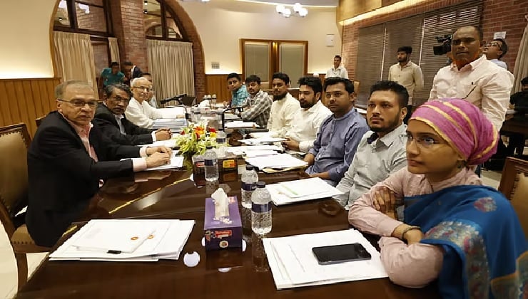 জাতীয় ঐকমত্য কমিশনের সঙ্গে এনসিপির চলছে বৈঠক