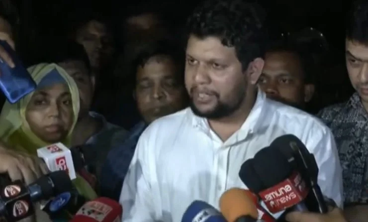 কিছু ঘটলেই যমুনায় যাওয়ার প্রবণতা সহ্য করা হবে না: উপদেষ্টা মাহফুজ