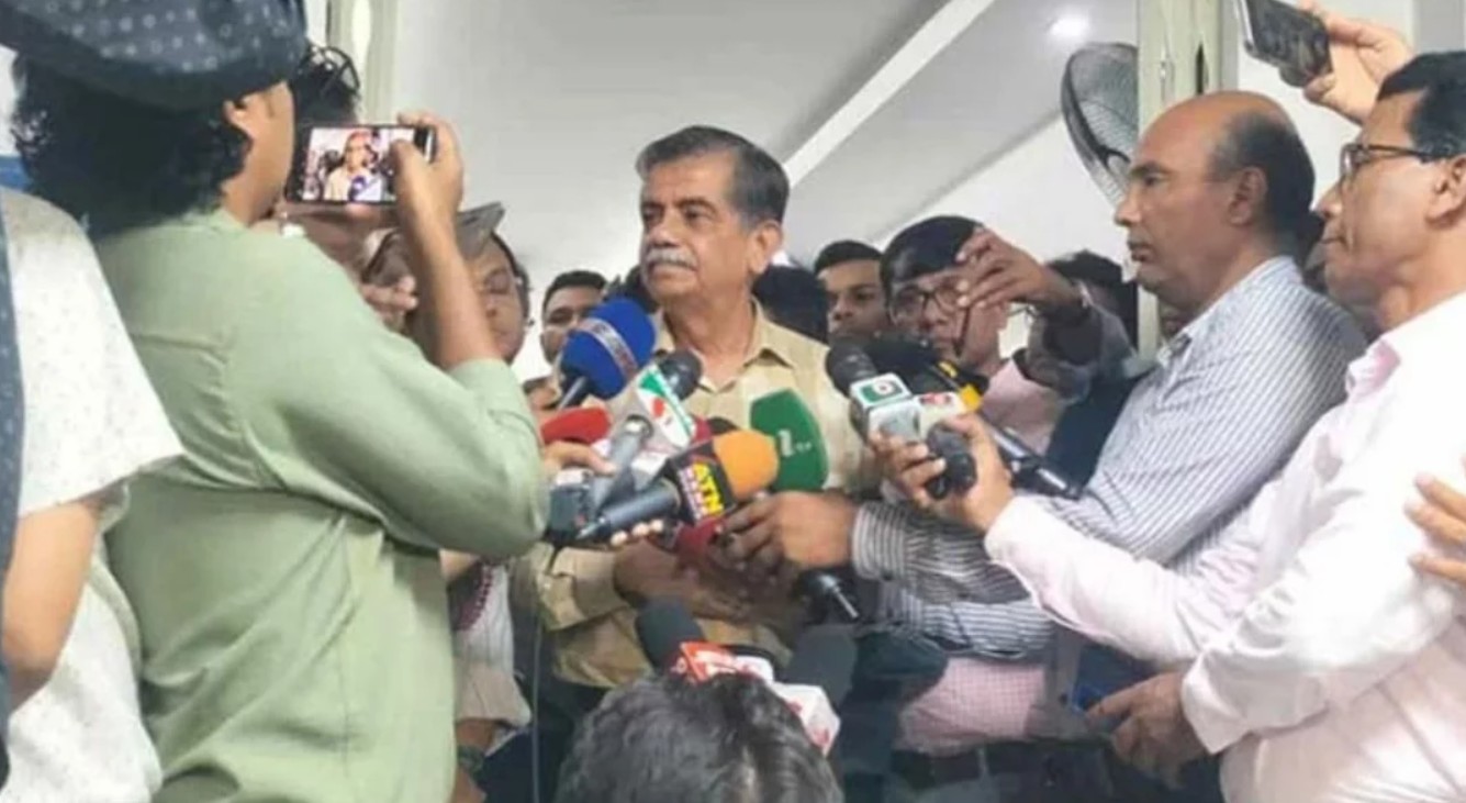 ২২, ২৪ জুলাইয়ের পরীক্ষা হবে একইদিনে: শিক্ষা উপদেষ্টা