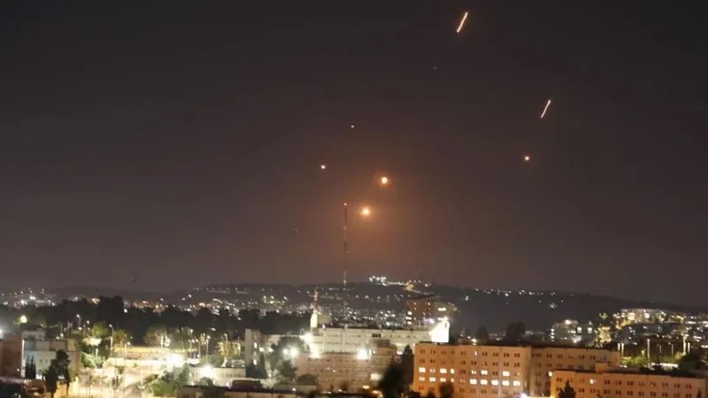 ইরানে হামলা চালিয়ে যাওয়ার ঘোষণা ইসরায়েলের