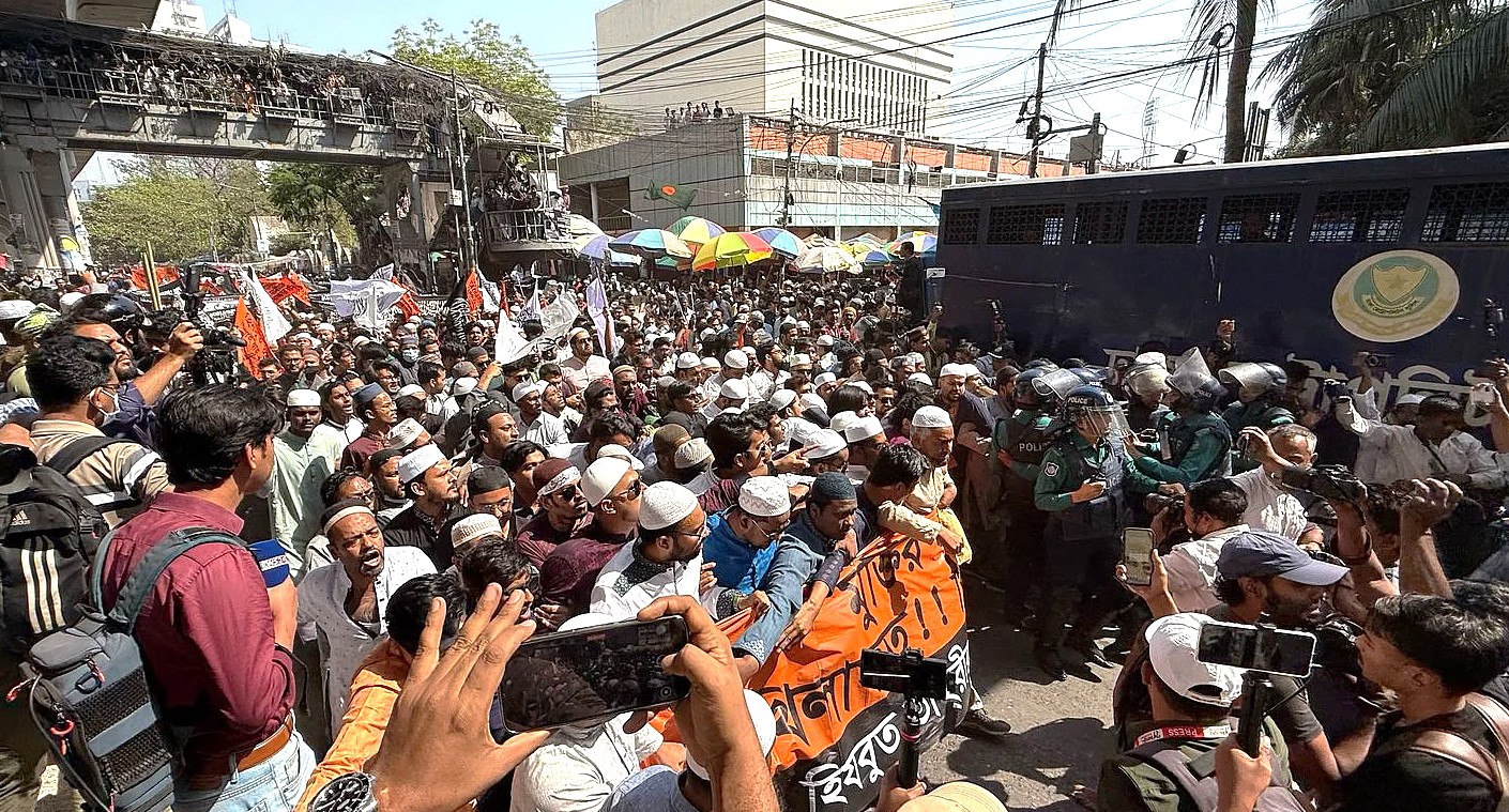 নিষিদ্ধঘোষিত হিযবুত তাহরীরের মিছিল, বায়তুল মোকাররম এলাকায় নিরাপত্তা ব্যবস্থা জোরদার