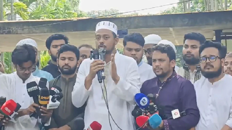নাসীরুদ্দীন পাটওয়ারী: দাবি মানলে ঢাকা শহরে আর ককটেল ফুটবে না