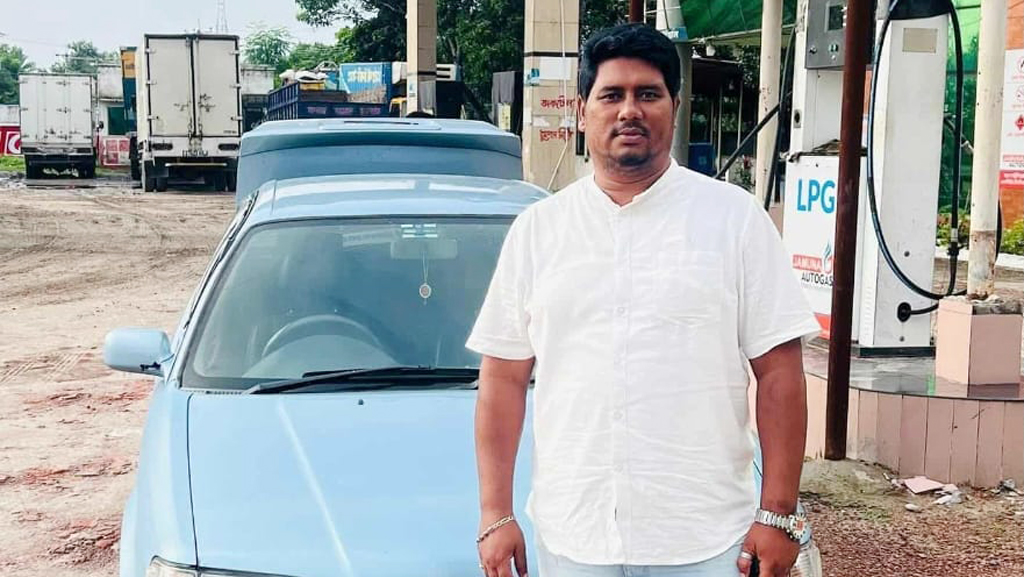 খুলনায় বহিষ্কৃত ছাত্রদল নেতাকে গুলি করে ও রগ কেটে হত্যা