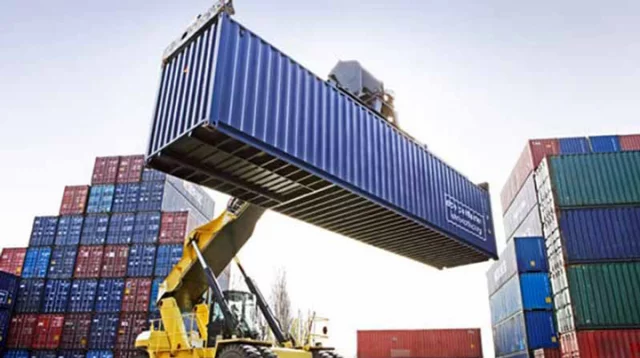 অনলাইন:পৌনে ৩ শতাংশ পণ্য রপ্তানি বেড়েছে ফেব্রুয়ারিতে