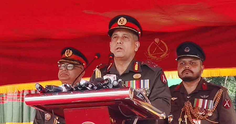 দেশের অখণ্ডতা রক্ষায় নবীন সৈনিকেরা প্রয়োজনে জীবন দেবে : বিজিবি ডিজি