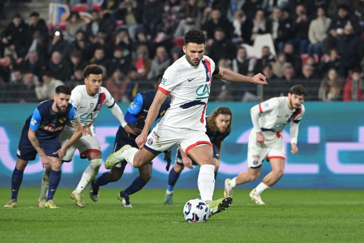 স্টেড ব্রিওচিনকে ৭-০ ব্যবধানে  হারিয়ে  পিএসজি সেমিতে