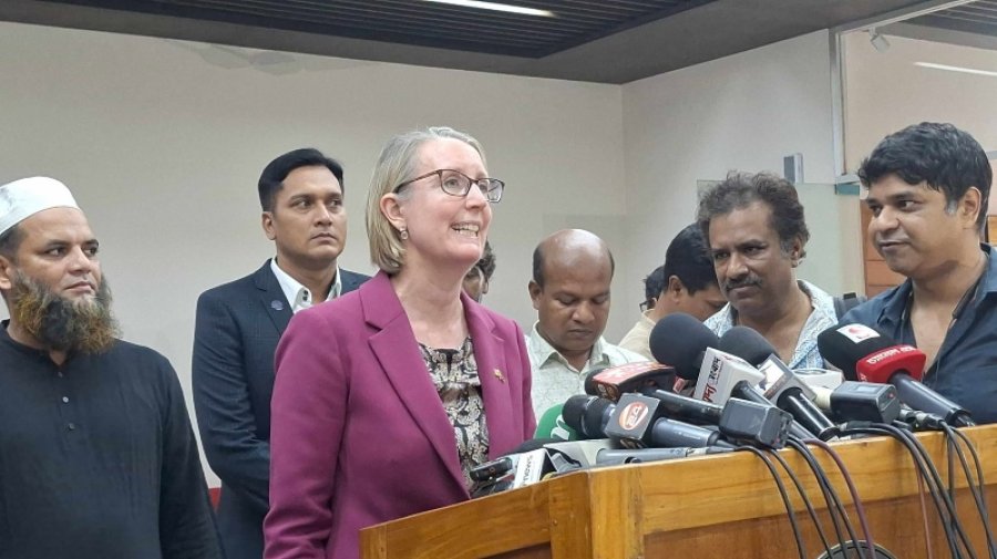 শান্তিপূর্ণ নির্বাচনে বাংলাদেশকে সহায়তা দিতে চায় ব্রিটেন