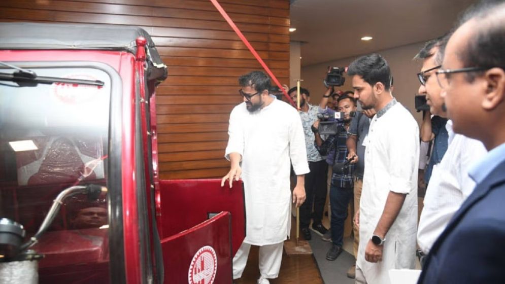 বুয়েটের নকশায় তৈরি রিকশা চলবে পল্টন, ধানমন্ডি ও উত্তরায়